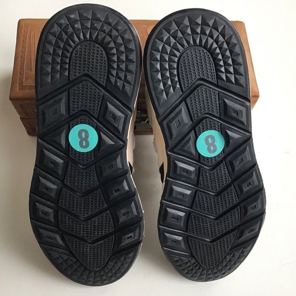 Posh by Poelman Sherpa Sneakers Size eu39 us8 but do run small so more … - Picture 5 of 7